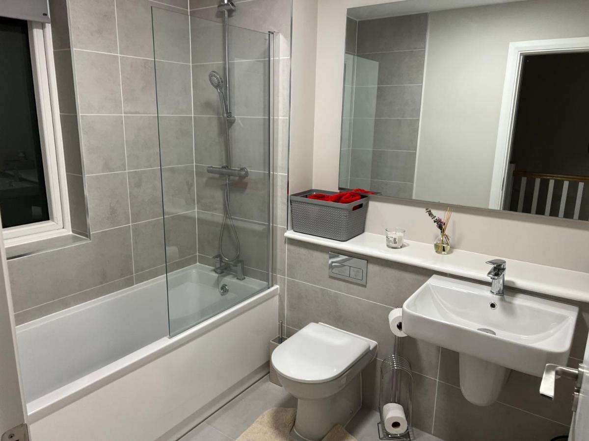 3 Bed Rooms Vip Family House Dublin Zewnętrze zdjęcie